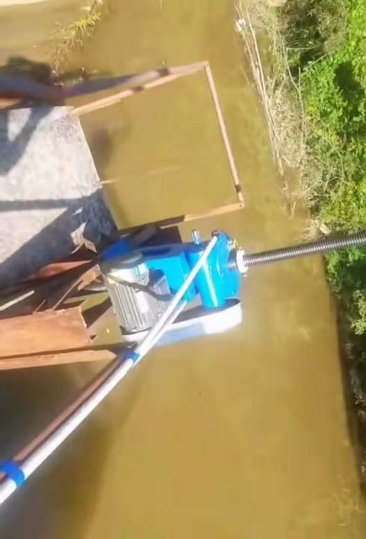 ���̰���